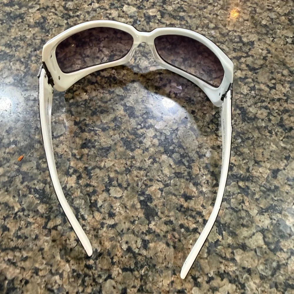 Jimmy Crystal New York‎ Swarovski Crystal Oversized Sunglasses Black White GL905